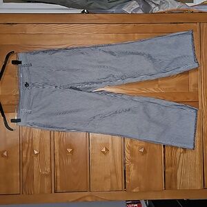 Vineyard vines striped pants